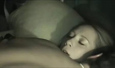 Hai trống nhận được web sex nhật trong cống cùng một lúc